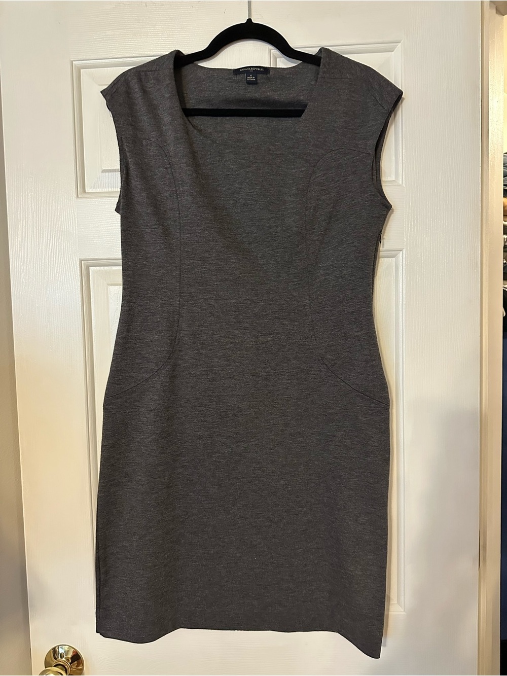 Banana Republic Cap-Sleeve Sheath Dress in Charcoal